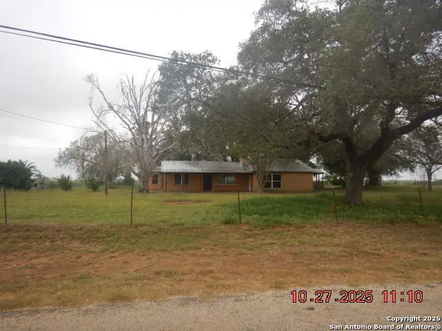 15397 Cassiano, Elmendorf, TX 78112 - Image #2