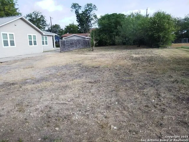 1015 Alametos, San Antonio, TX 78201 - Image #2