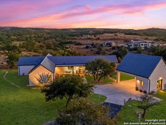 577 Cattle Creek Rd, Johnson City, TX 78636 - #1