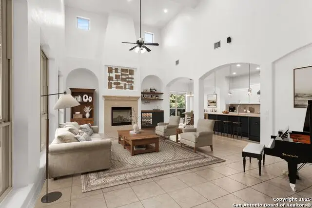 22450 Viajes, San Antonio, TX 78261 - Image #3