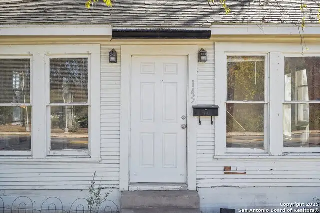 145 Francisco Lemos St, Kerrville, TX 78028 - Image #3