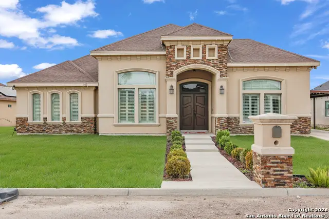 107 Nazareth St, Rio Grande City, TX 78582 - Image #1