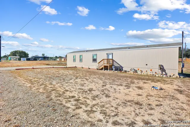 570 Pr 1523, Bandera, TX 78003 - Image #3