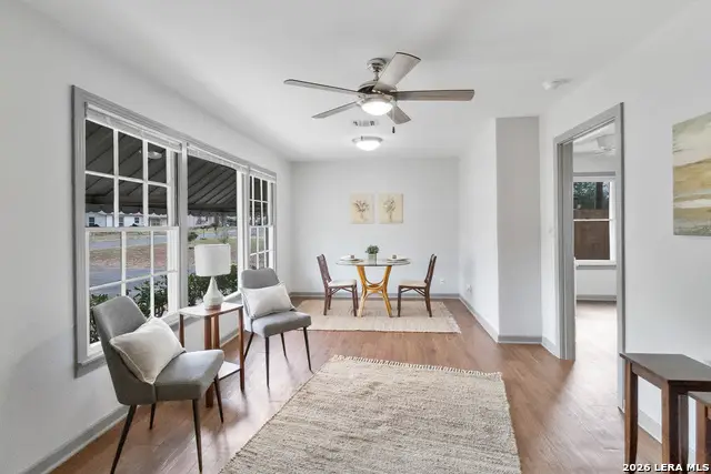 1411 E Corpus Christi St, Beeville, TX 78102 - #1