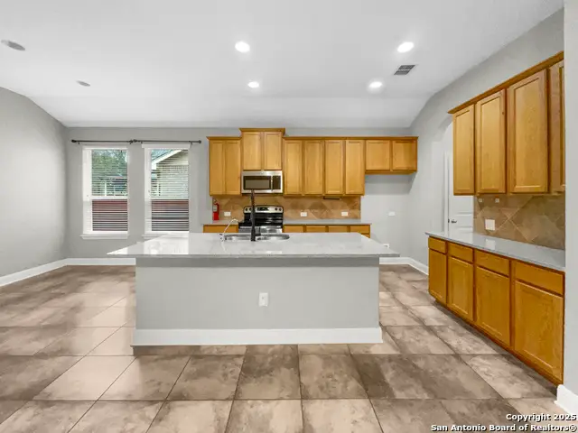 5751 Sweet Desiree, San Antonio, TX 78253 - Image #2