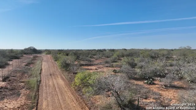 001 Cr 307, Jourdanton, TX 78026 - Image #2