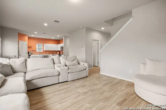 4810 Heathers Cross, Saint Hedwig, TX 78152 - Image #3