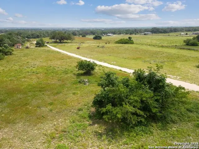 1585 Mogford Rd, San Antonio, TX 78264 - Image #3