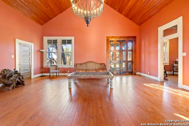 980 Old Boerne, Bulverde, TX 78163 - Image #2