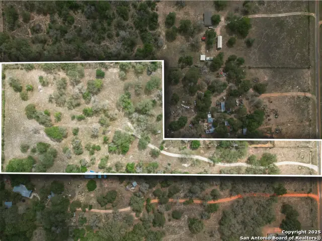 2975 County Road 120, Floresville, TX 78114 - Image #1