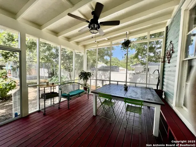 529 Mason St, San Antonio, TX 78208 - Image #2