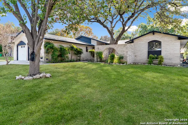 1510 Periwinkle St, San Antonio, TX 78232