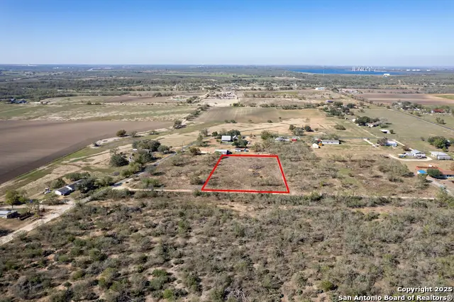 19672 Ballard Rd., Elmendorf, TX 78112 - Image #2