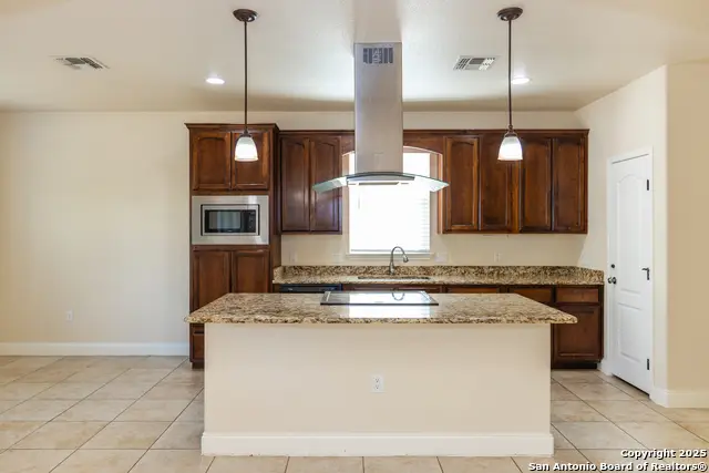 1026 Avenue H, Poteet, TX 78065 - Image #1