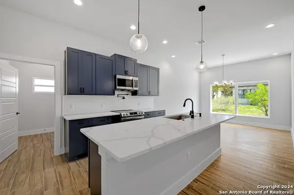 102 George Erath, Blanco, TX 78606