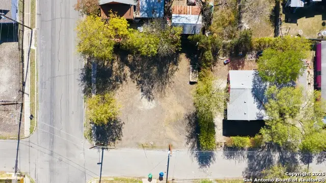 907 S Navidad St 1, San Antonio, TX 78207 - Image #3