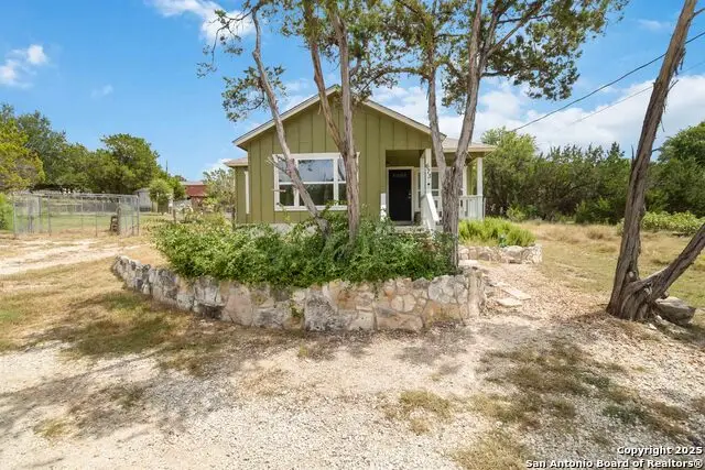 673 Deer Run Pass, Canyon Lake, TX 78133 - Image #2