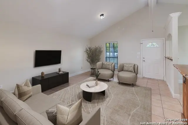 445 Scenic Hills, Canyon Lake, TX 78133 - Image #3