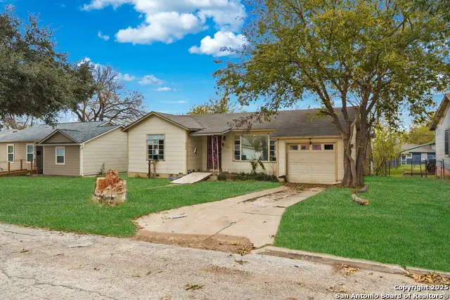 626 Glamis, San Antonio, TX 78223 - Image #3