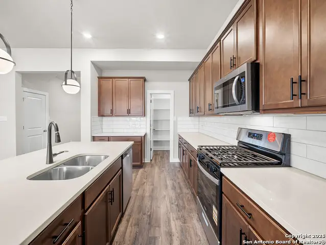 7035 Comanche Cave, San Antonio, TX 78233 - #2