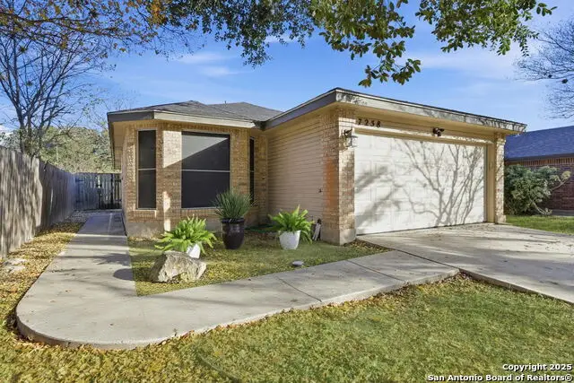 7258 Burns Way, San Antonio, TX 78250 - Image #1