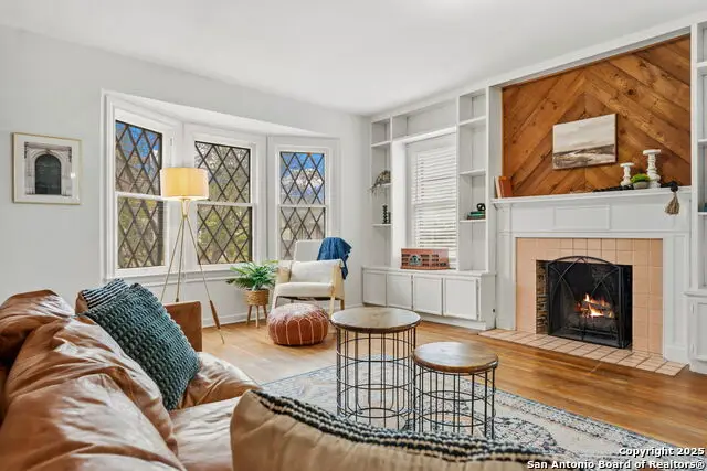 2031 W Summit, San Antonio, TX 78201 - Image #1