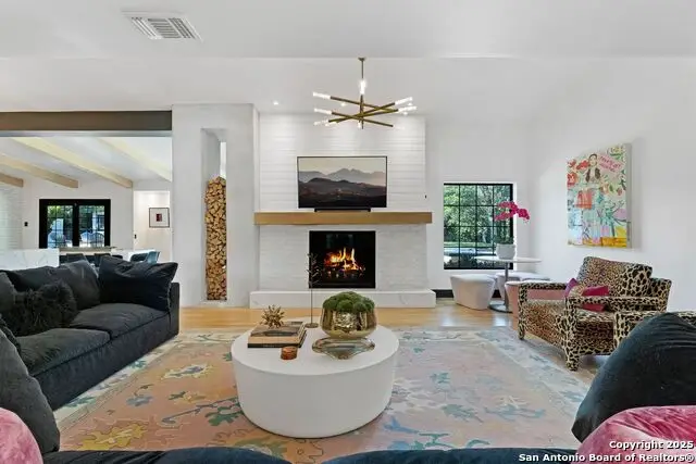 301 Primrose Place, Alamo Heights, TX 78209 - Image #3