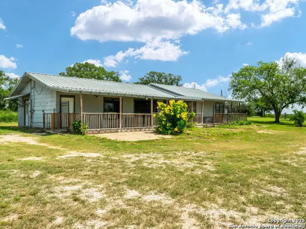 9871 County Road 115, Mineral, TX 78125