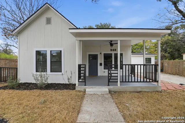 249 E French Pl, San Antonio, TX 78212 - #3