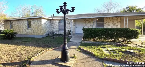 349 Avenue D, Poteet, TX 78065