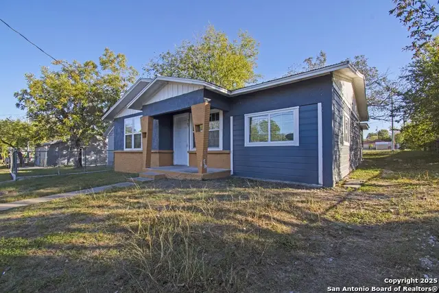 767 Taylor Avenue, Seguin, TX 78155 - Image #3