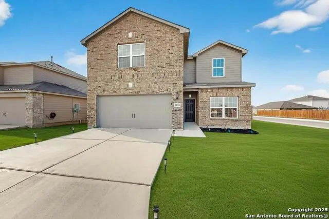 15203 Escalante Pass, Von Ormy, TX 78073 - Image #1