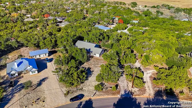 1095 Stallion Springs, Fischer, TX 78623 - Image #1