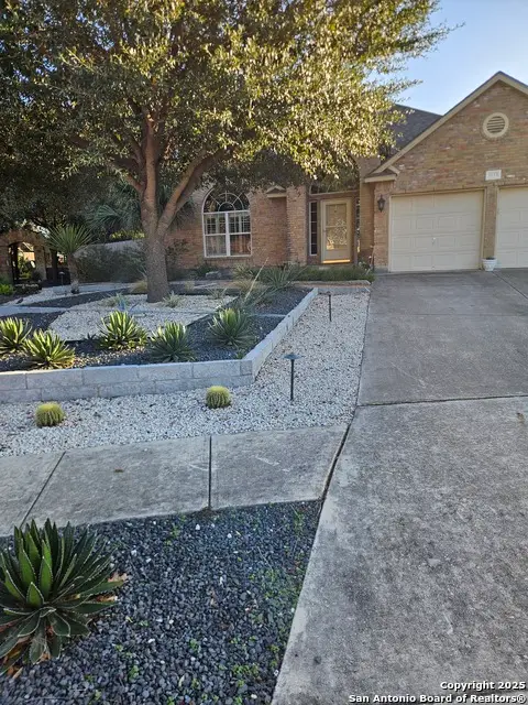 1739 Oakmont, New Braunfels, TX 78132 - Image #2