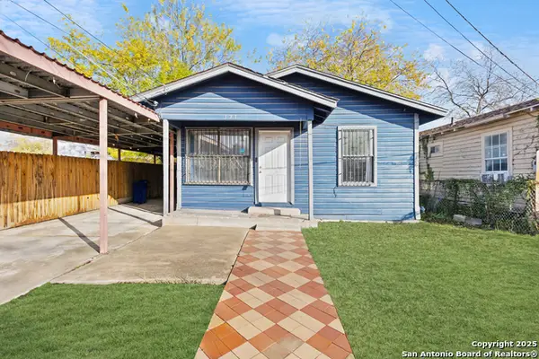 321 Huntington, San Antonio, TX 78207
