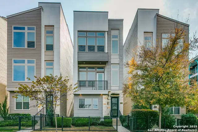 132 Humphrey, San Antonio, TX 78209 - Image #2