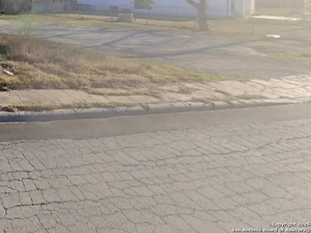 4643 Mascota, San Antonio, TX 78237 - Image #2