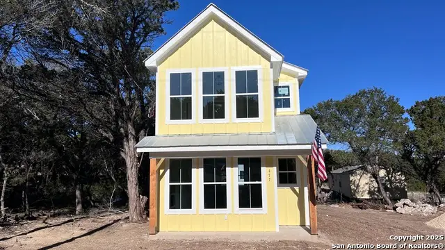 477 Scenic, Bandera, TX 78003 - Image #1