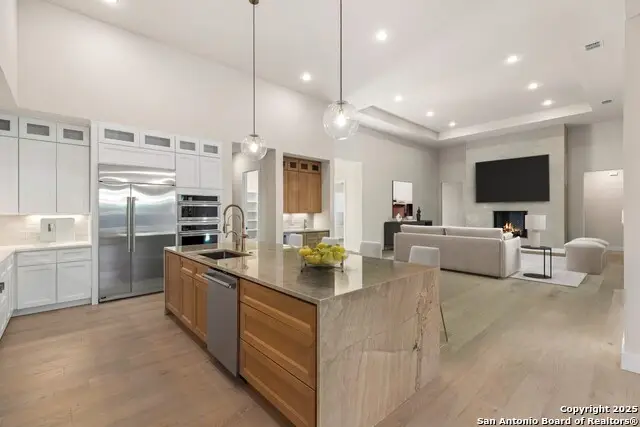 7 Century Glen, San Antonio, TX 78257 - Image #2