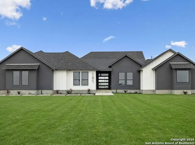 187 Hidden Ranch Ct., Floresville, TX 78114 - Image #1