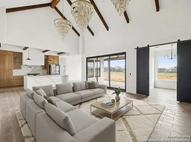 187 Hidden Ranch Ct., Floresville, TX 78114 - Image #2