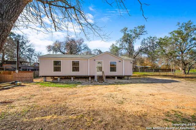 23307 Hickory Shadow, Elmendorf, TX 78112 - #1