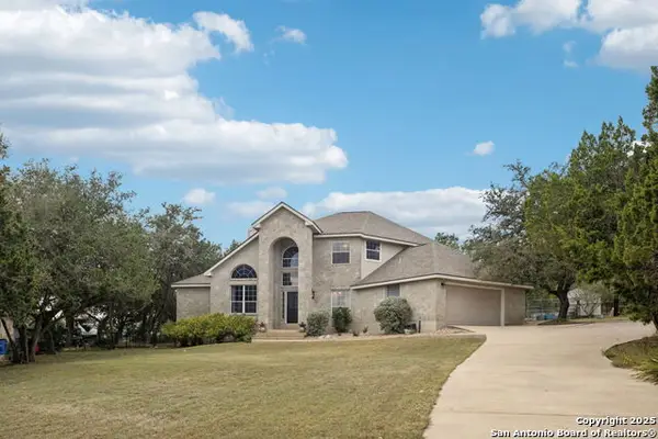 27505 Boerne Cliff, Boerne, TX 78006