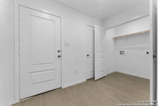 7246 Brownleaf Dr, San Antonio, TX 78227 - Image #3