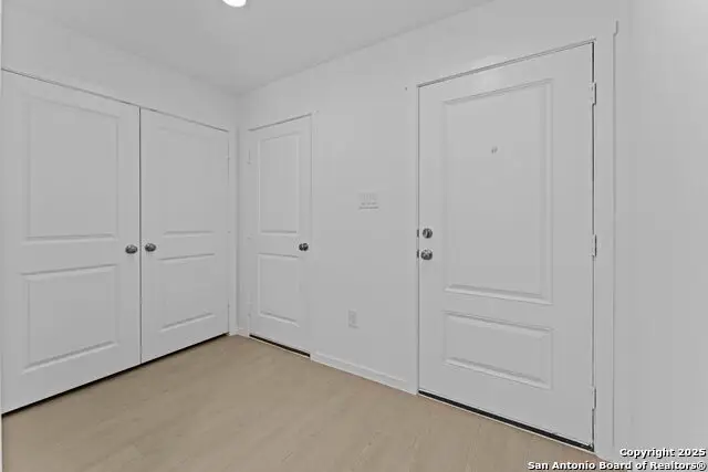 7230 Brownleaf Dr, San Antonio, TX 78227 - Image #3