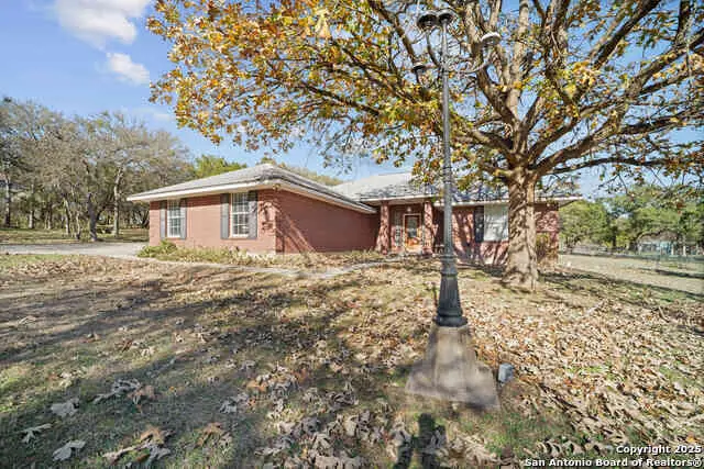 1912 Mulberry, San Marcos, TX 78666 - Image #3