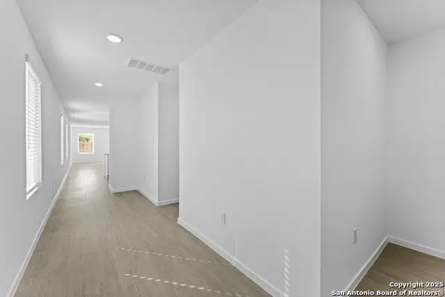 7226 Brownleaf Dr, San Antonio, TX 78227 - Image #2
