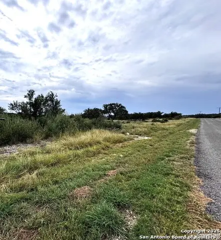 261 Grand Ranch, Hondo, TX 78861