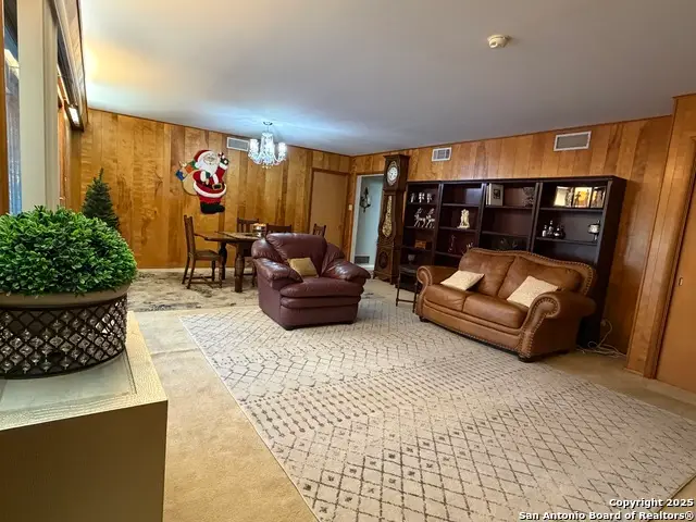 8702 Charro Ln, San Antonio, TX 78217 - Image #2