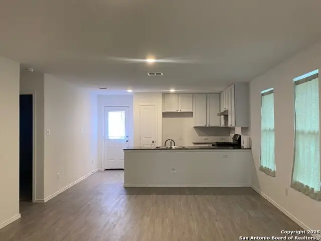 10586 Torroja, Converse, TX 78109 - Image #3